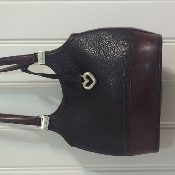 Brighton Handbag - Picture 2 of 9